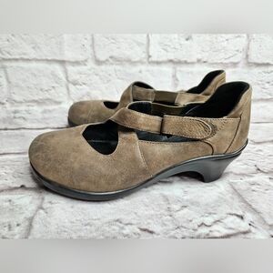 Aravon Womens Size 9D Shoes Brown